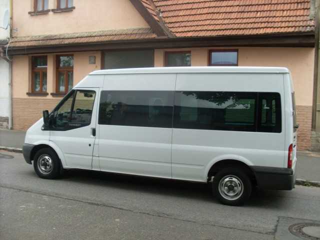 Ford Transit minibus 81kW nafta 2008