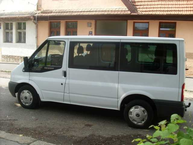 Ford Transit minibus 63kW nafta 2008