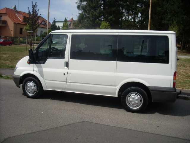 Ford Transit minibus 74kW nafta 2002