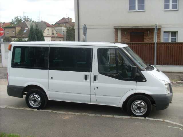 Ford Transit minibus 63kW nafta 2008