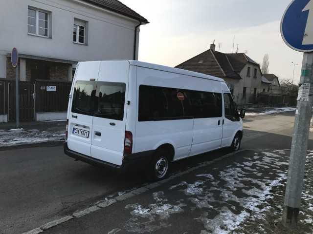 Ford Transit minibus 63kW nafta 2008