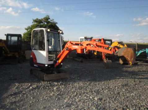 Kubota KUBOTA 41-3V nakladač pásový 0kW nafta 2008