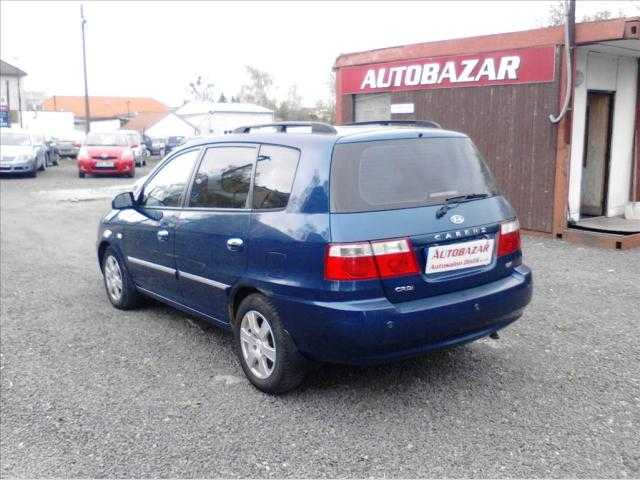 Kia Carens sedan 82kW nafta 200507