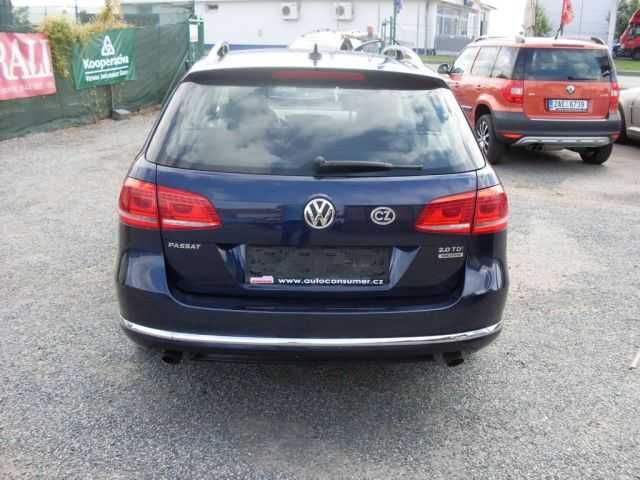 Volkswagen Passat kombi 125kW nafta 201104