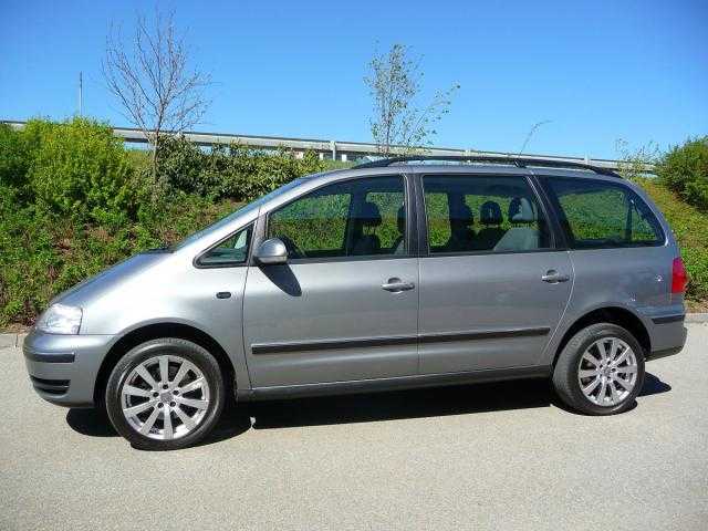 Volkswagen Sharan MPV 85kW nafta 200412