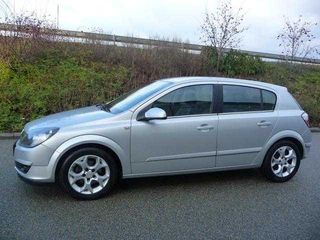 Opel Astra hatchback 77kW benzin 200512