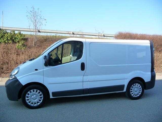 Nissan Primastar skříň 80kW nafta 200412