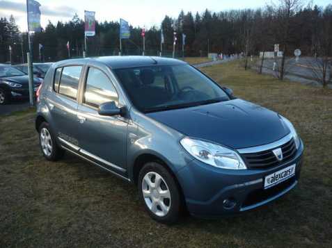 Dacia Sandero hatchback 64kW benzin 200903