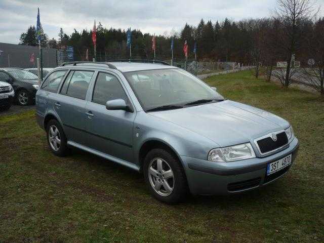 Škoda Octavia kombi 110kW benzin 200111