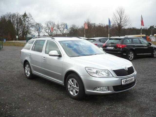 Škoda Octavia kombi 90kW benzin 201005