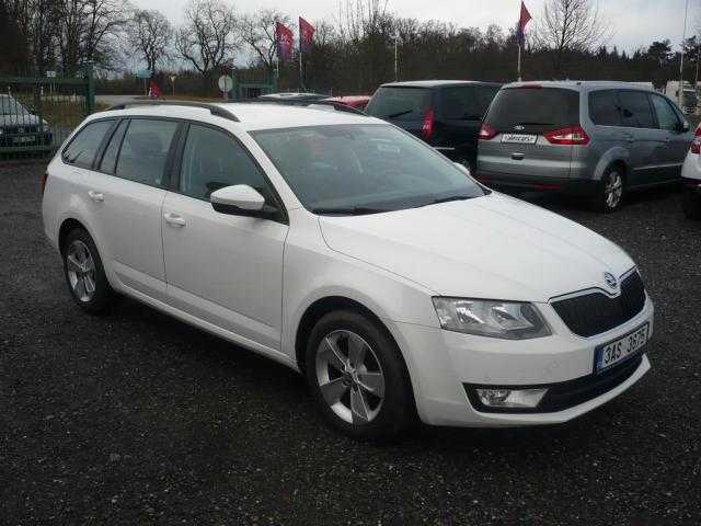 Škoda Octavia kombi 77kW nafta 201310