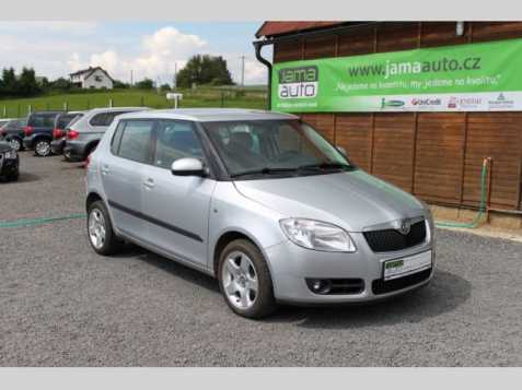 Škoda Fabia hatchback 51kW benzin 200801