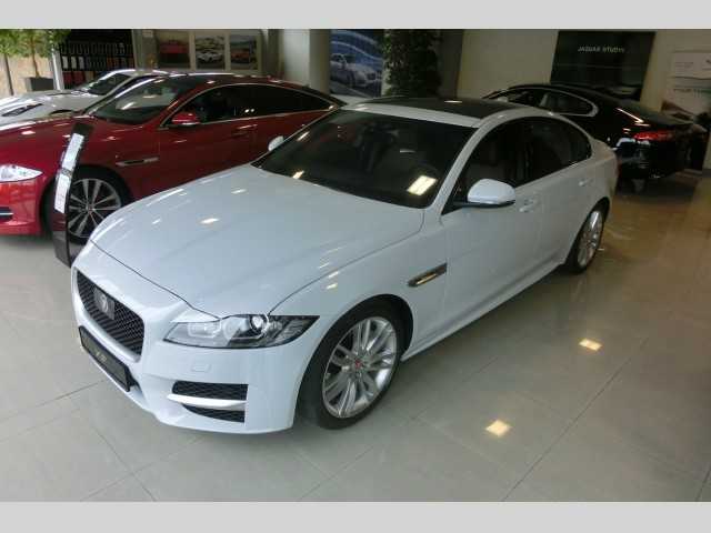 Jaguar XF limuzína 177kW nafta 2015