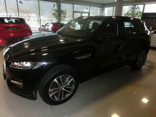 Jaguar F-Pace SUV 180PS nafta 2017