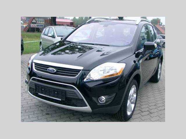 Ford Kuga SUV 110kW nafta 2015