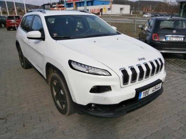 Jeep Cherokee SUV 133kW nafta 201506