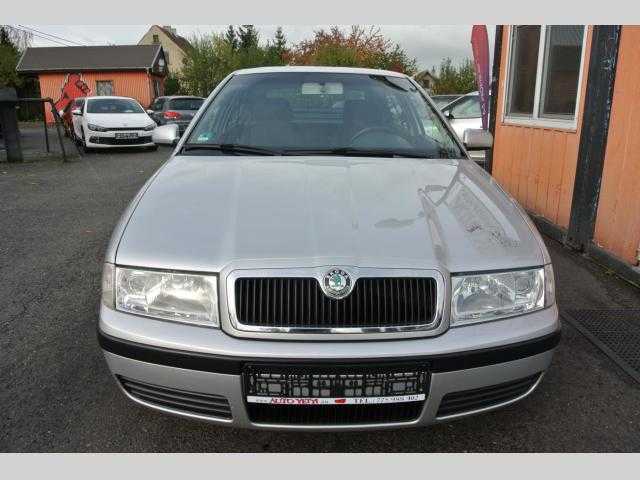 Škoda Octavia sedan 75kW benzin 200110