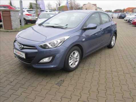 Hyundai i30 hatchback 73kW benzin 201206