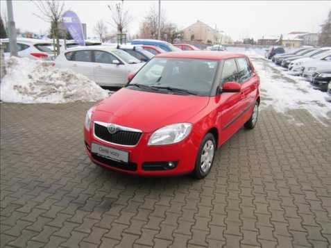 Škoda Fabia hatchback 44kW benzin 200807