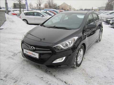 Hyundai i30 hatchback 73kW benzin 201206