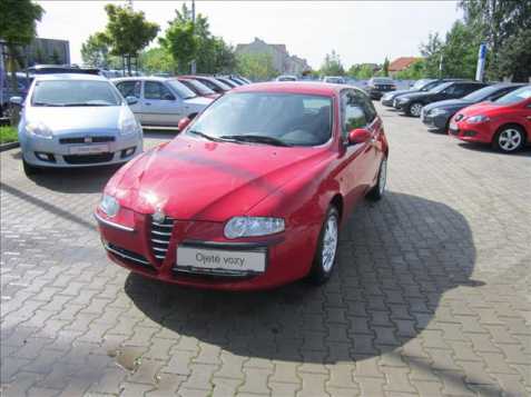 Alfa Romeo 147 hatchback 88kW benzin 200110