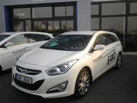 Hyundai i40 kombi 99kW nafta 2013