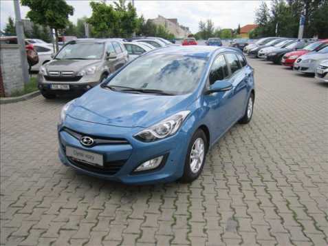 Hyundai i30 kombi 81kW nafta 201301