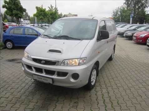 Hyundai H 1 skříň 73kW nafta 200306