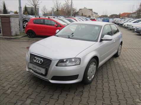 Audi A3 hatchback 75kW benzin 200811