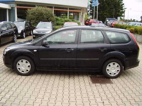 Ford Focus kombi 80kW nafta 2006