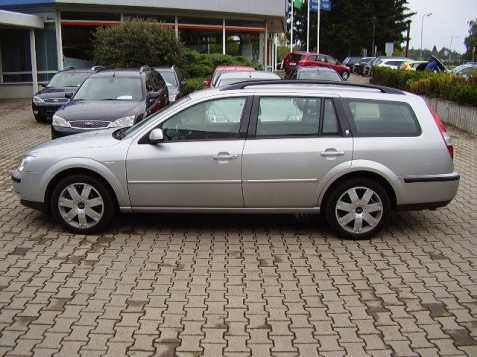 Ford Mondeo kombi 114kW nafta 2005