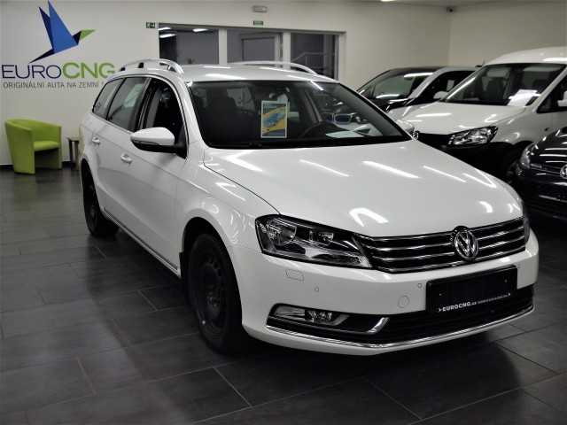 Volkswagen Passat kombi 110kW CNG + benzin 2011