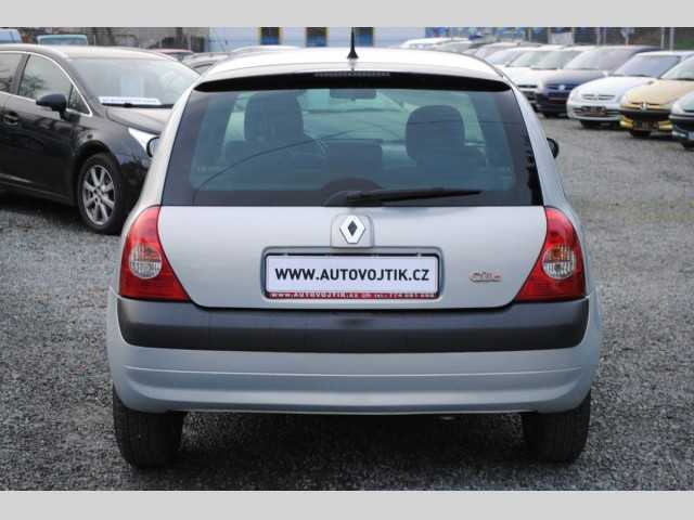 Renault Clio hatchback 60kW nafta 200402