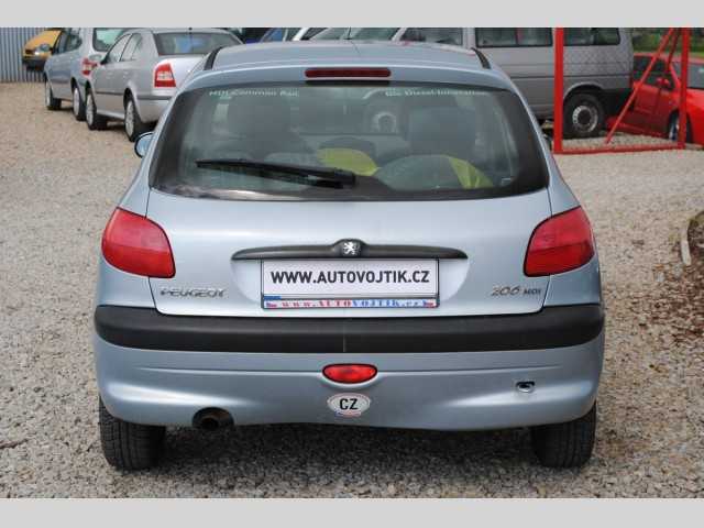 Peugeot 206 hatchback 66kW nafta 200304