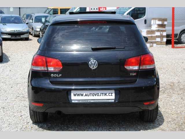 Volkswagen Golf hatchback 77kW nafta 201208