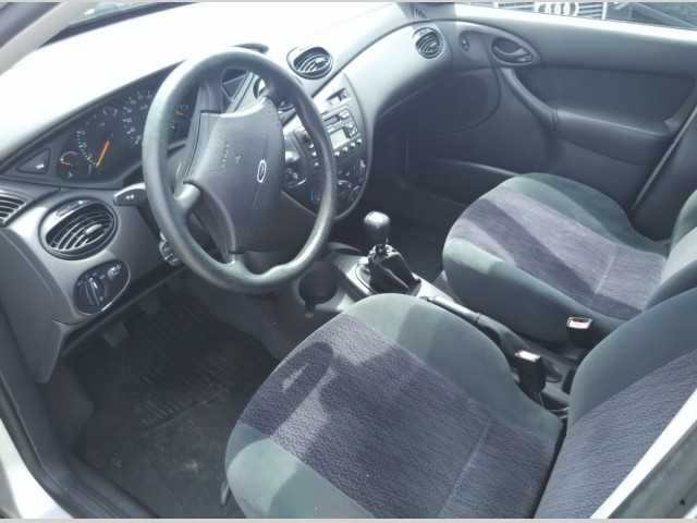 Ford Focus hatchback 65kW nafta 200002