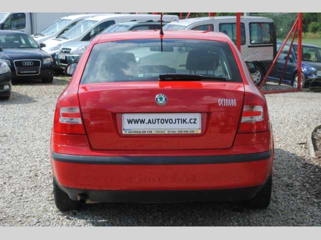 Škoda Octavia hatchback 75kW benzin 201204