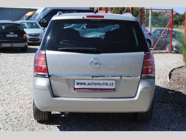 Opel Zafira kombi 88kW nafta 200508