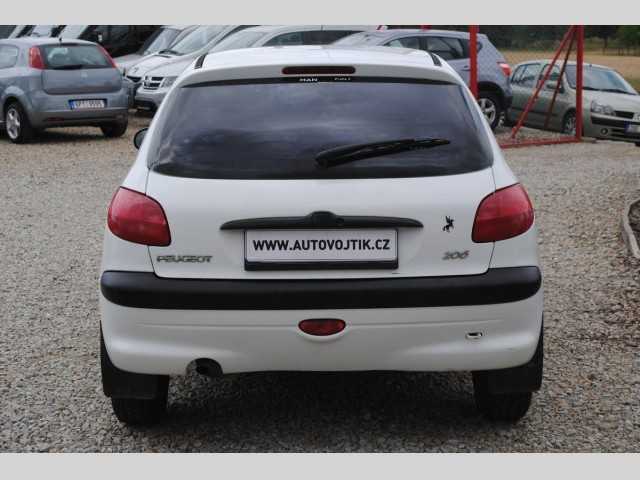 Peugeot 206 VAN 51kW nafta 200303