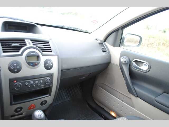 Renault Mégane hatchback 88kW nafta 200309