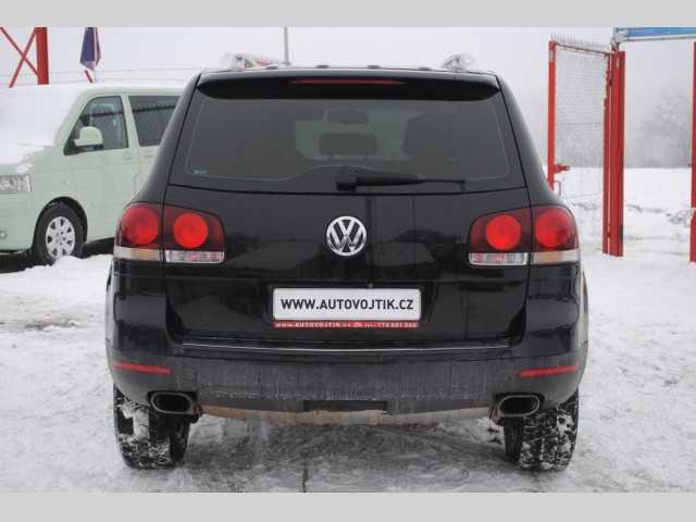 Volkswagen Touareg SUV 128kW nafta 200809