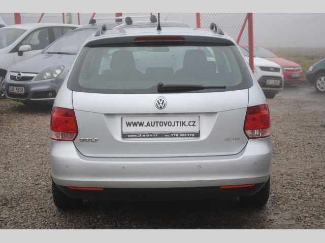 Volkswagen Golf kombi 103kW nafta 200809