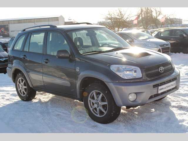 Toyota RAV4 terénní 85kW nafta 200601