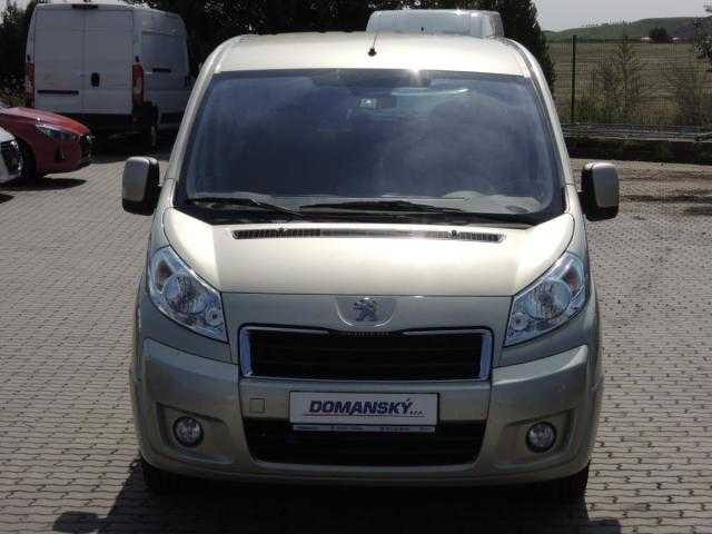 Peugeot Expert Tepee VAN 94kW nafta 201410