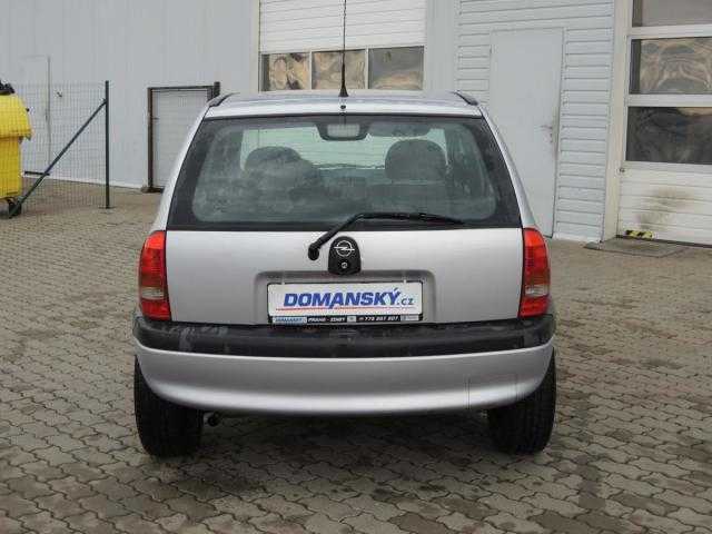 Opel Corsa hatchback 48kW benzin 1999