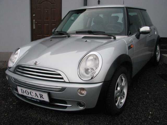 Mini One hatchback 66kW benzin 2005