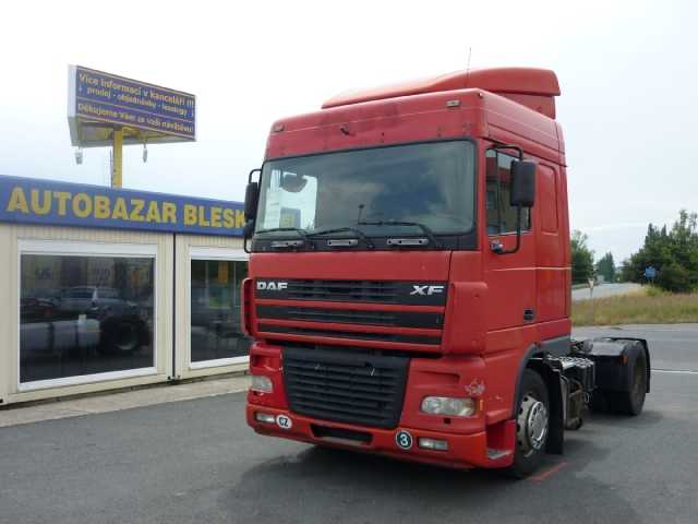 DAF XF 95.430 MANUAL RETARDER 0,0 tahač 315kW nafta 200401