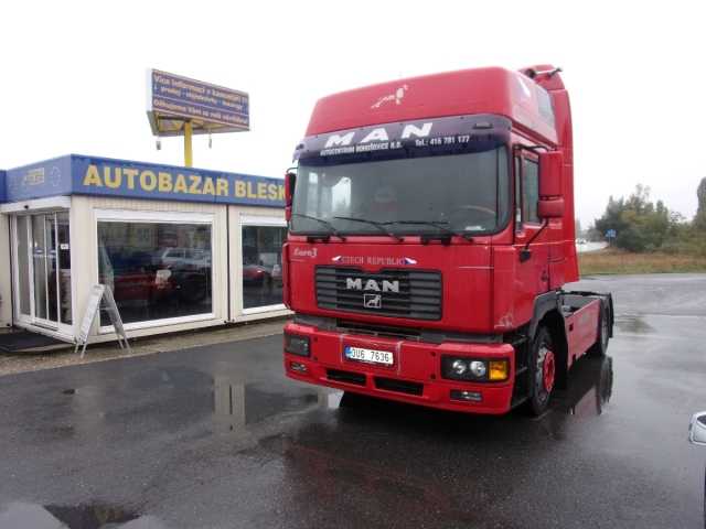 MAN 19.414 Comander 12 tahač 301kW nafta 200101