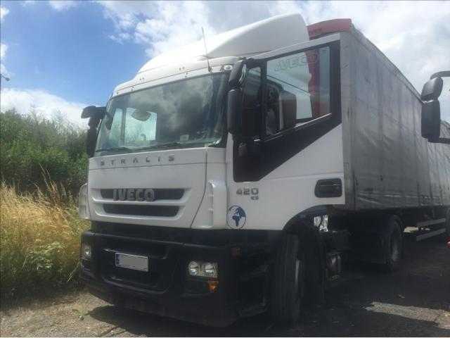 Iveco STRALIS 440S42,manual,6 kůsů tahač 309kW nafta 200906