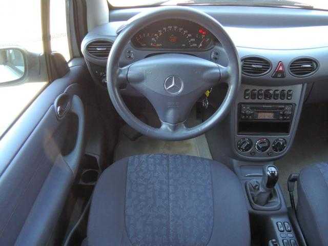 Mercedes-Benz Třídy A hatchback 70kW nafta 200502